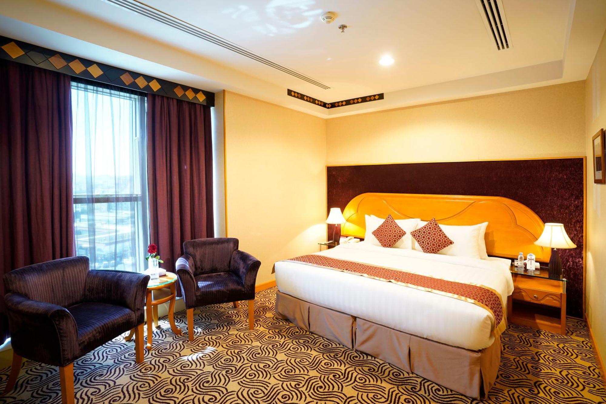 Awaliv International Hotel Táif Pokoj fotografie A room at the hotel