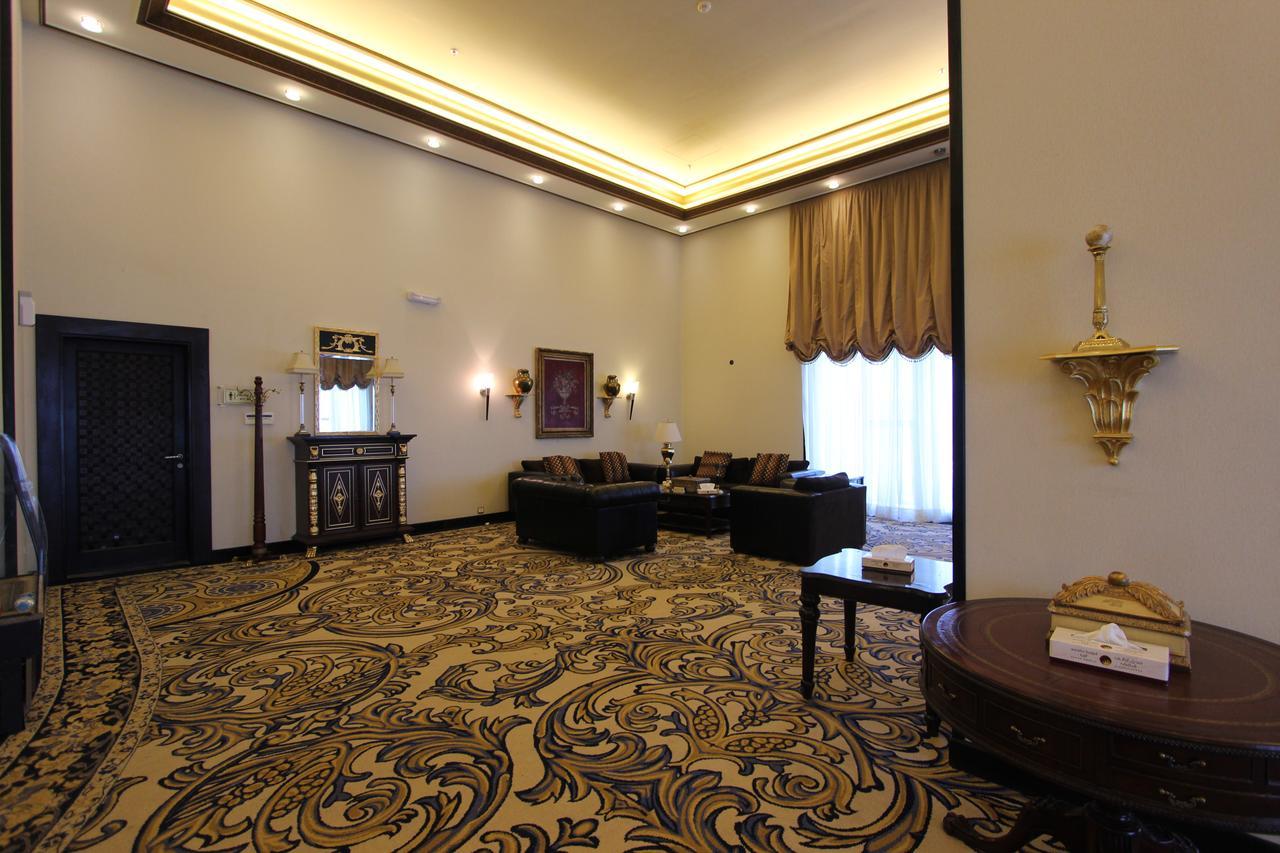Awaliv International Hotel Táif Exteriér fotografie A room at the hotel